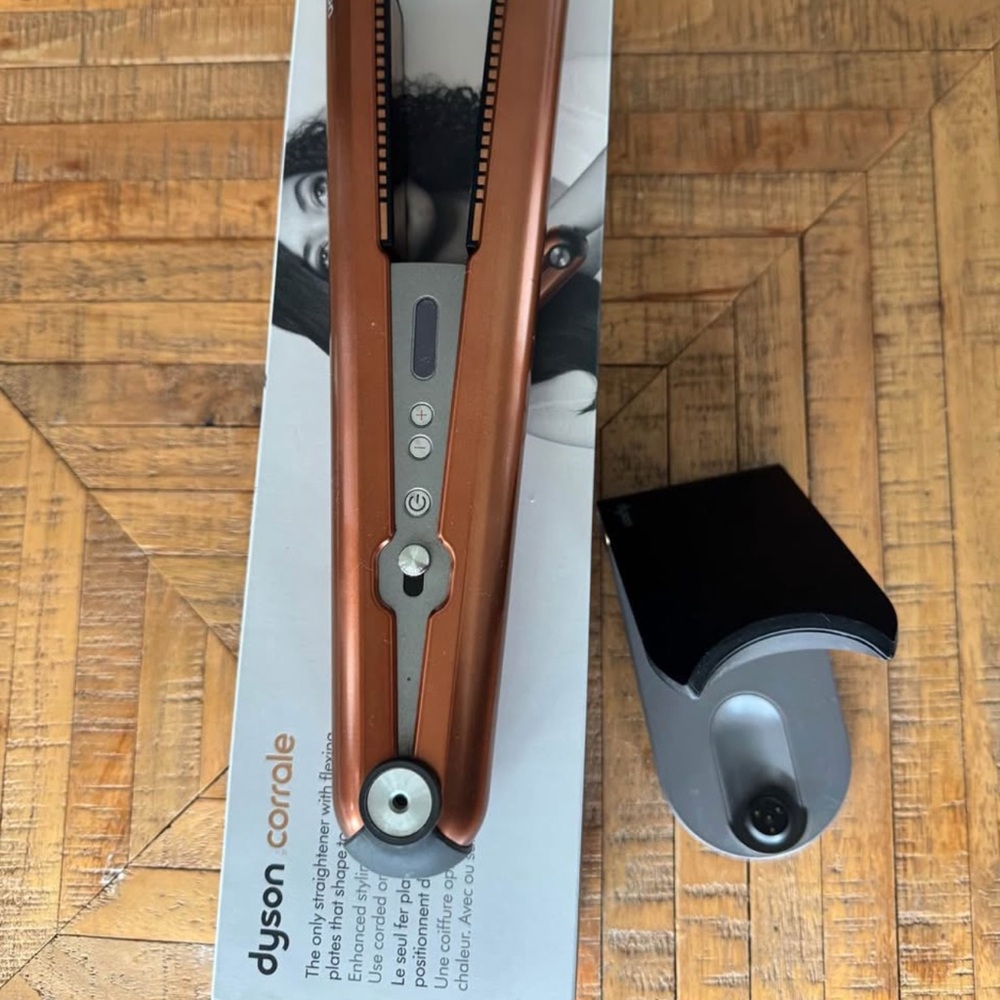 Dyson Corrale Hair Straightener in Copper and Black